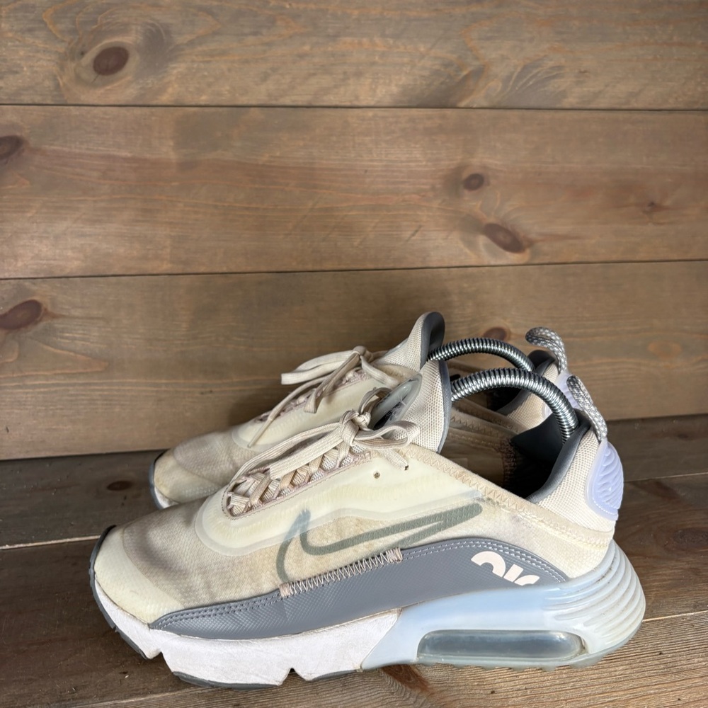nike air max 2090 womens size 9 shoes beige athletic running sneakers